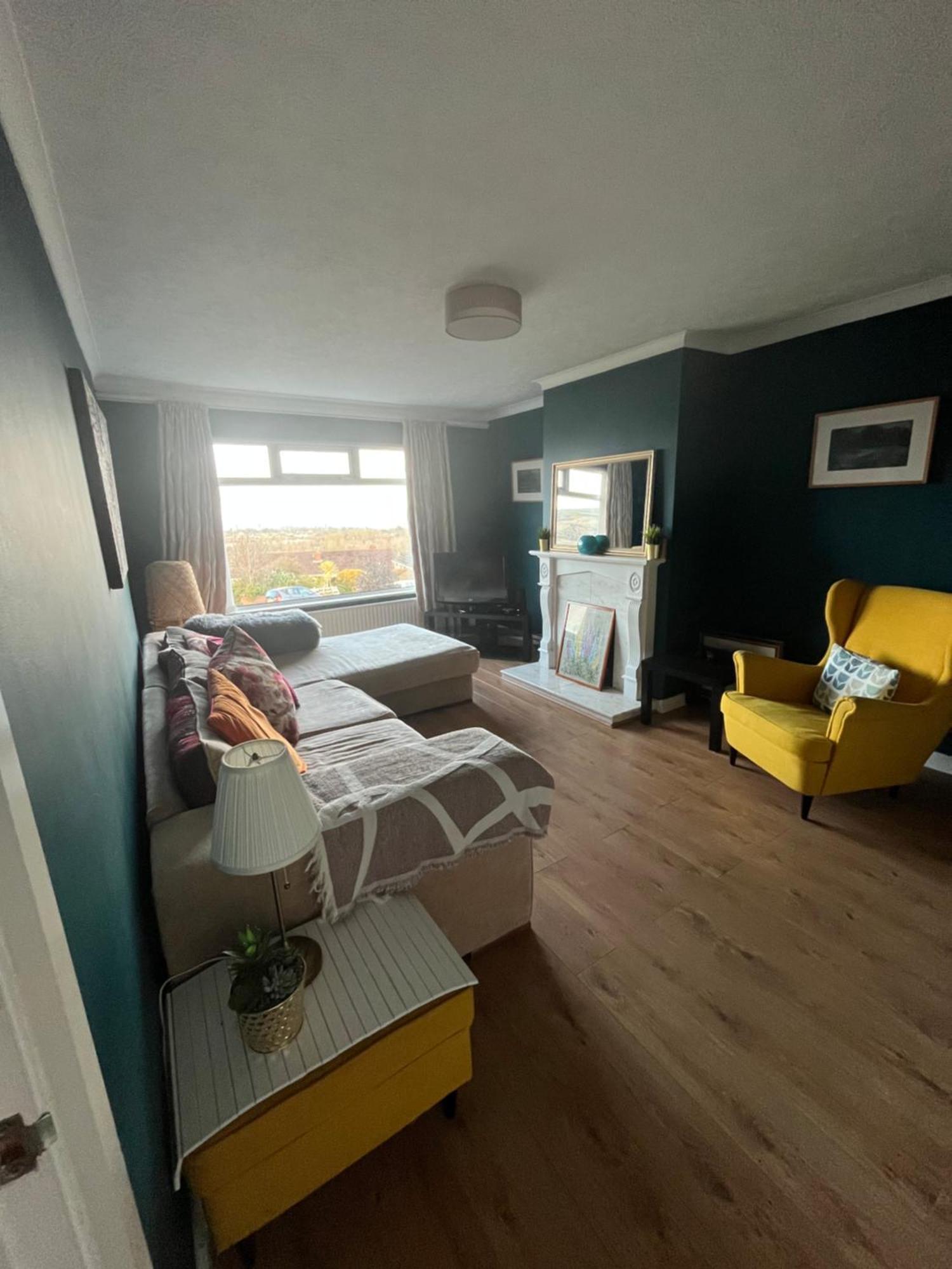 Bellevue Bungalow - Comfortable Home With Amazing Views 贝尔法斯特 外观 照片
